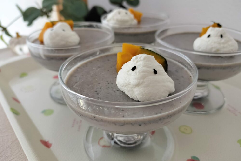 おばけクリームの黒ゴマプリン