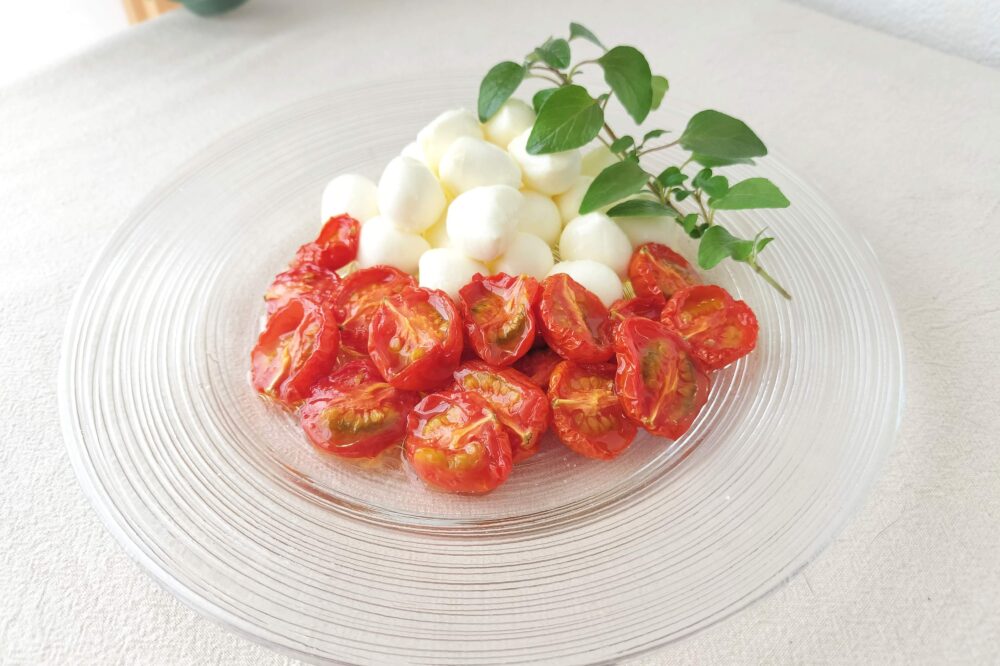 焼きミニトマトのセミドライトマトのカプレーゼ