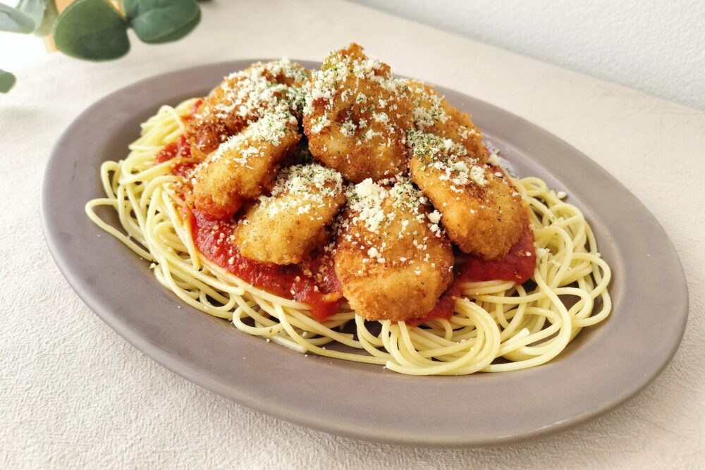 業スーの鶏屋のチキンカツをアレンジトマトパスタ
