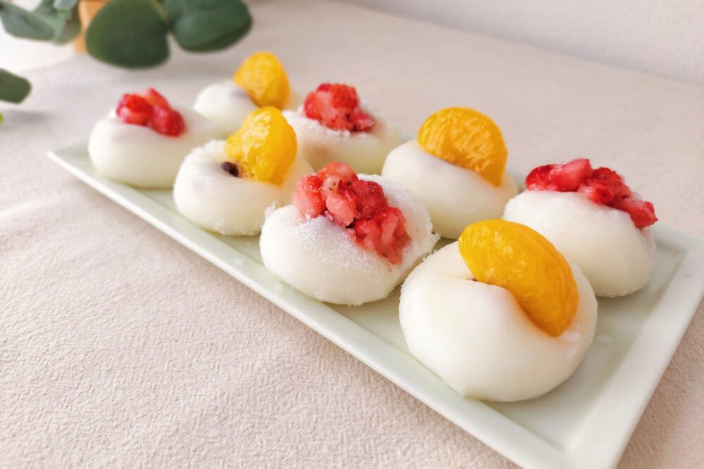 ホイップクリーム大福をアレンジしてフルーツ大福に