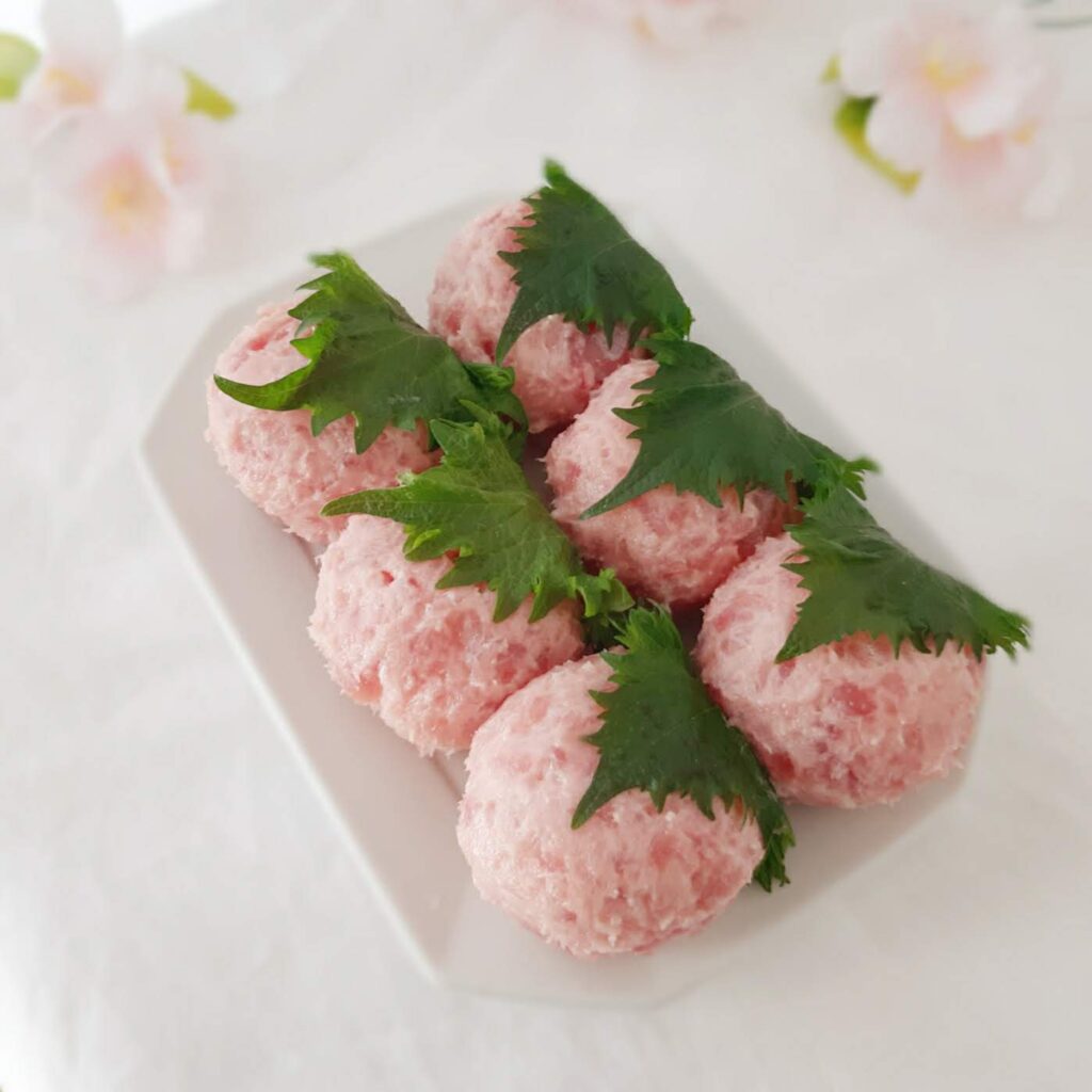 桜餅風手まり寿司（道明寺）