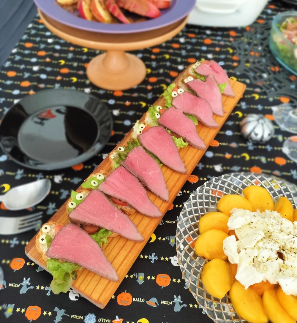 おばけのローストビーフブルスケッタ